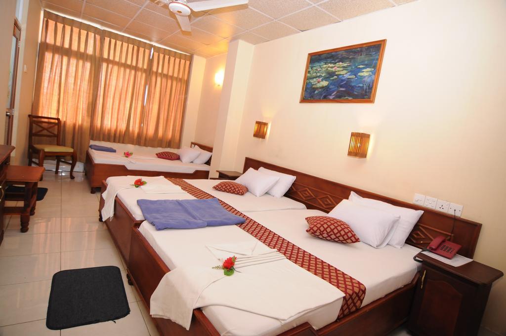 Brighten Hotel Kolombo Dış mekan fotoğraf