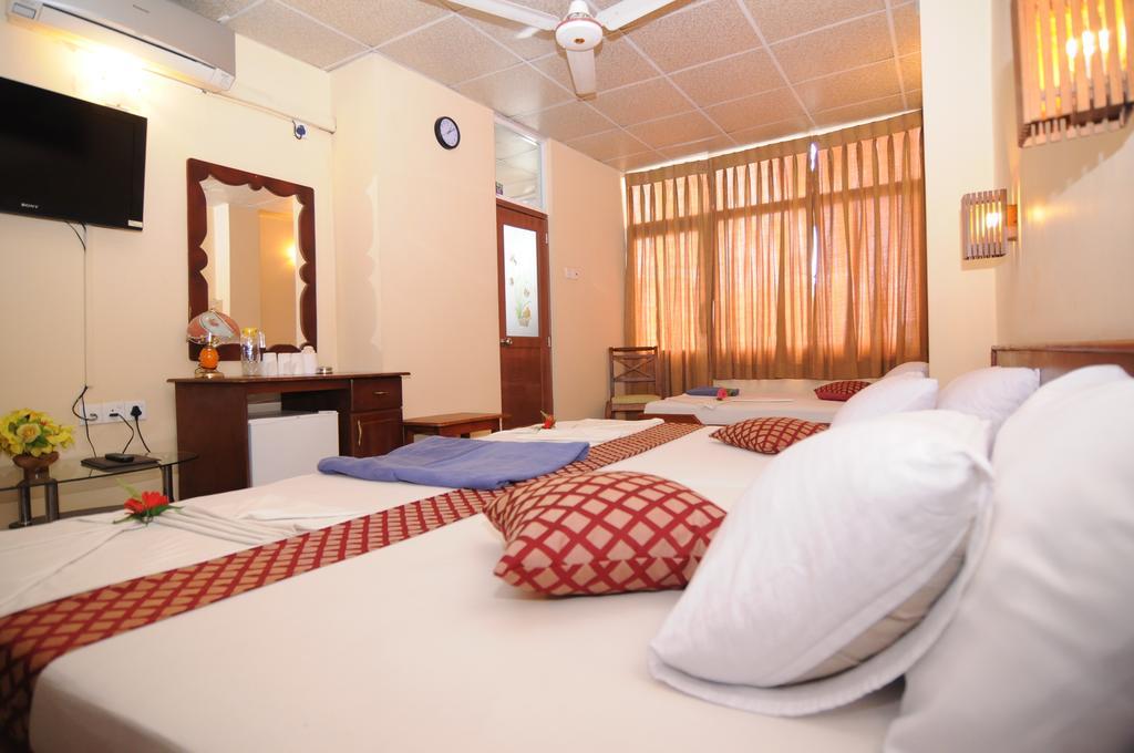 Brighten Hotel Kolombo Dış mekan fotoğraf
