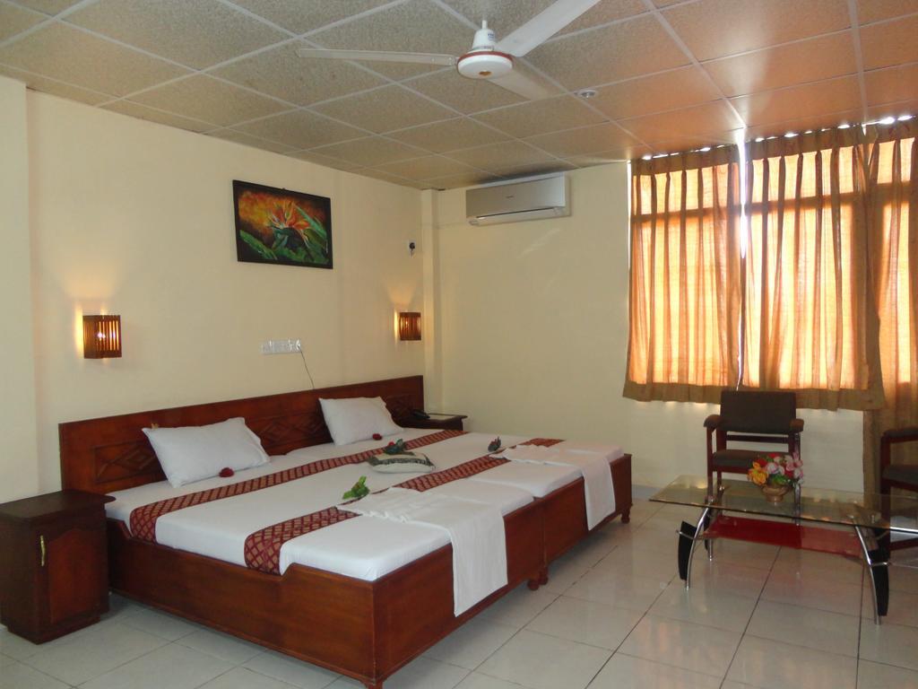Brighten Hotel Kolombo Dış mekan fotoğraf