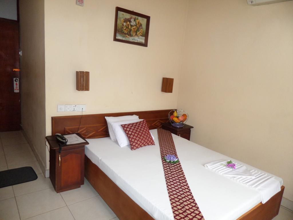 Brighten Hotel Kolombo Dış mekan fotoğraf