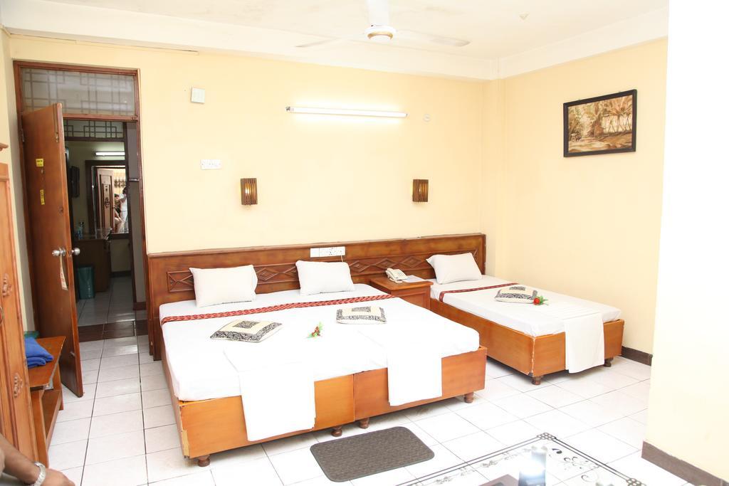 Brighten Hotel Kolombo Dış mekan fotoğraf