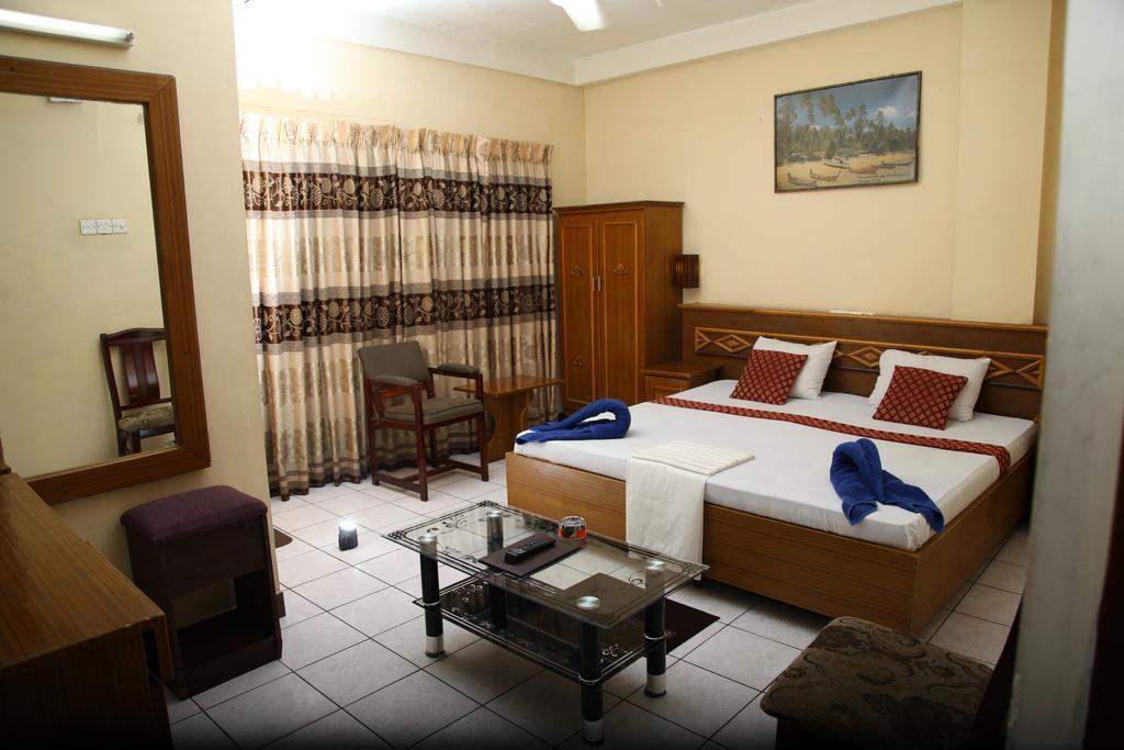 Brighten Hotel Kolombo Dış mekan fotoğraf
