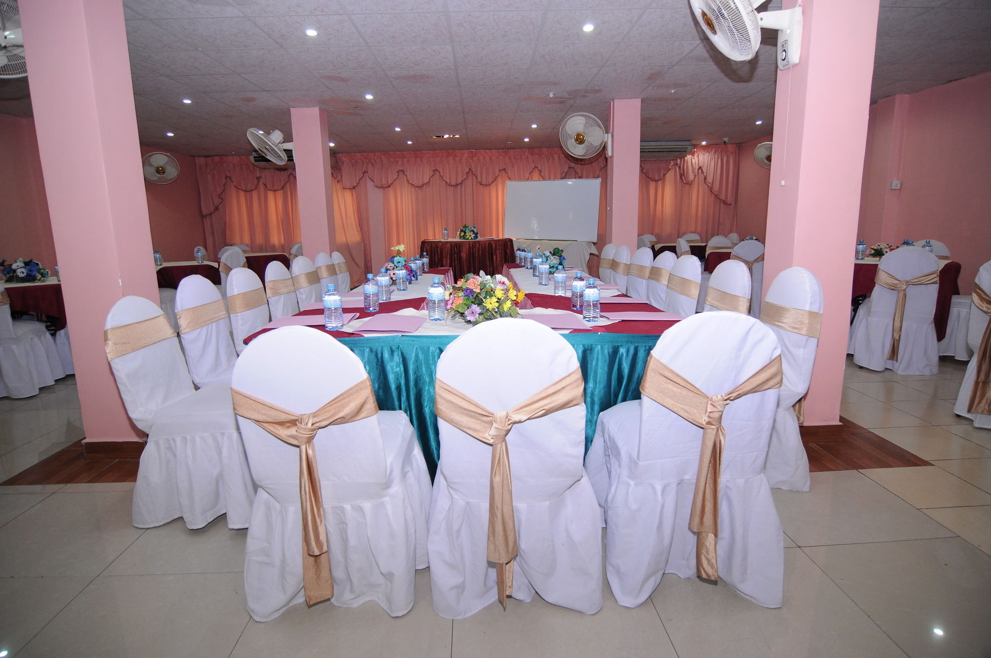 Brighten Hotel Kolombo Dış mekan fotoğraf
