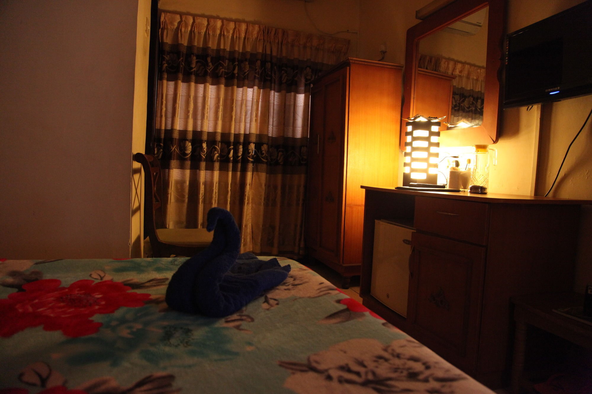 Brighten Hotel Kolombo Dış mekan fotoğraf